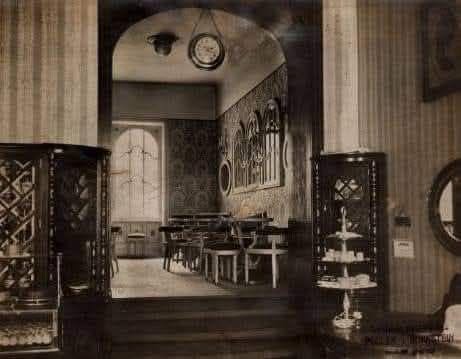 Slastičarnica Kostinčer, Nikolićevaj ulica 1927. godine, interijer